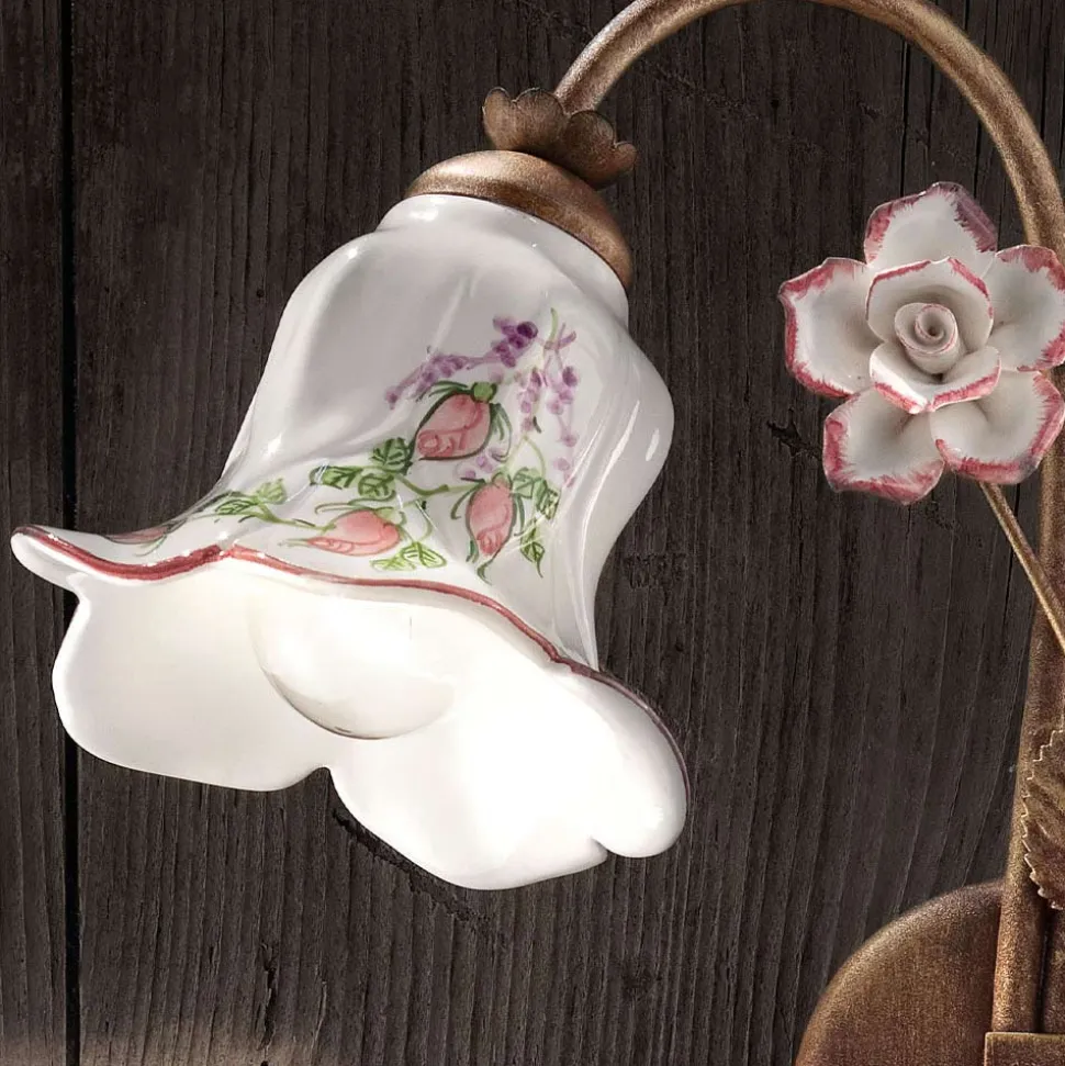 Applique a 2 Luci in Metallo e Ceramica Decorata a Mano con Rosa - Pisa