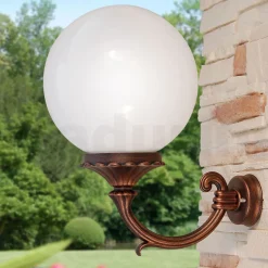 Applique da Esterno in Alluminio Pressofuso e Sfera in Acrilico - Trovanero