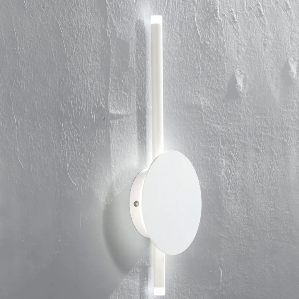 Applique LED di Design Moderno in Metallo Bianco, Nero o Oro - Lancetta