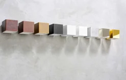 Applique LED in Ottone e Gesso Made in Italy - Cubetto Aldo Bernardi