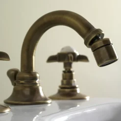 Batteria Bidet 3 Fori Classica in Ottone e Maniglie a Farfalla - Miriano
