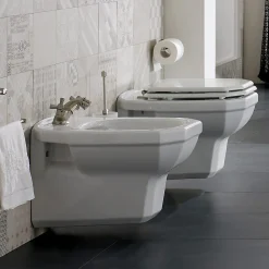 Bidet a Sospensione in Ceramica Bianca Stile Vintage, Made in Italy - Nausica