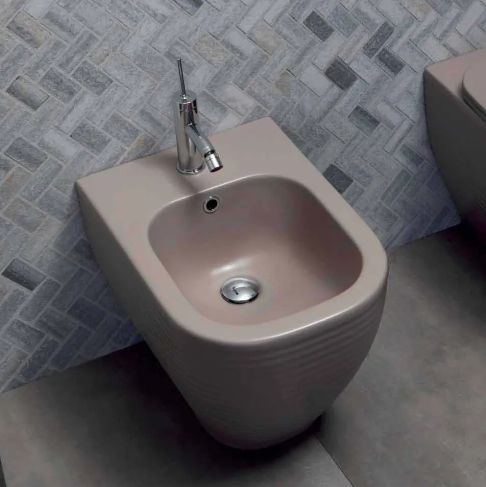 Bidet da Terra in Ceramica Smaltata Bianca o Colorata Trabia