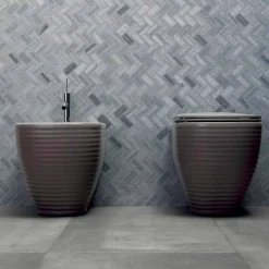 Bidet da Terra in Ceramica Smaltata Bianca o Colorata Trabia
