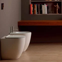 Bidet in ceramica design moderno Shine Square Open Rimless H50 cm