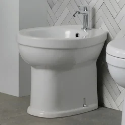 Bidet Monoforo a Terra in Ceramica Bianca dal Design Classico - Silice