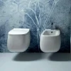 Bidet sospeso di design in ceramica bianco Gaiola, fatto in Italia