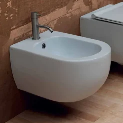 Bidet sospeso in ceramica design moderno Star 55x35cm made in Italy