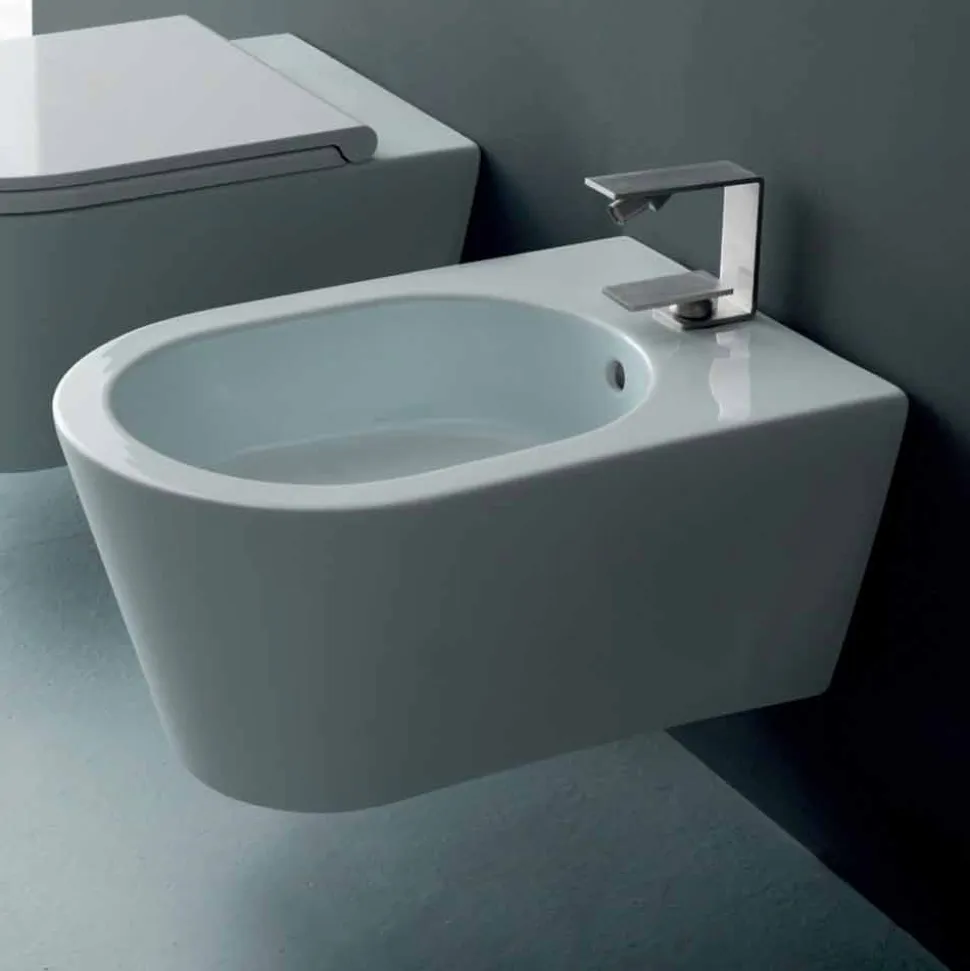 Bidet sospeso in ceramica di design Sun Round 57x37cm, made in Italy