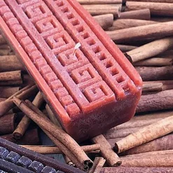 Candela Artigianale Profumata alla Cannella Rettangolare Made in Italy - Alissa