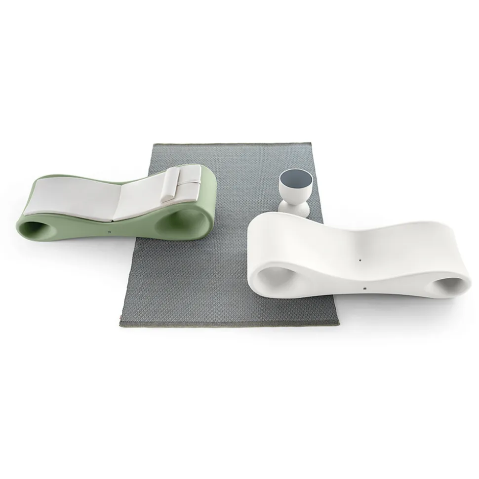 Chaise Longue da Giardino in Polietilene Colorato Made in Italy - Flores