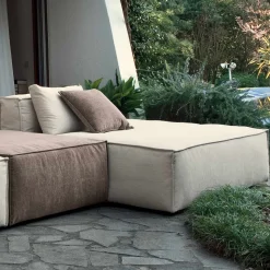 Composizione di 1 Pouf con Schienale, 1 Pouf e 1 Penisola - Bizzarro