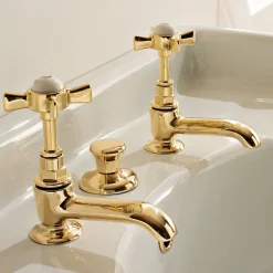 Coppia di Rubinetti per Lavabo Vintage in Ottone Made in Italy – Katerina
