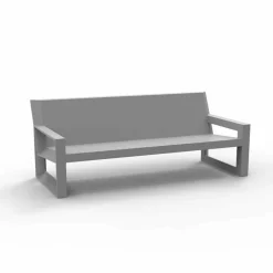 Divano da esterno Frame by Vondom, in resina di polietilene, di design