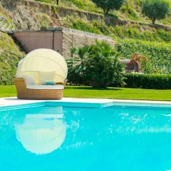 Divano isola relax a forma di cesto con intreccio fatto a mano Hector