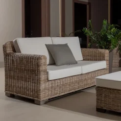 Divano 2 o 3 Posti Outdoor in Kubù Grigio con Cuscini – Cerys