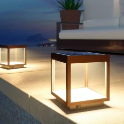 Faretto Led Solare Portatile in Alluminio Bianco, Nero o Corten - Bettina