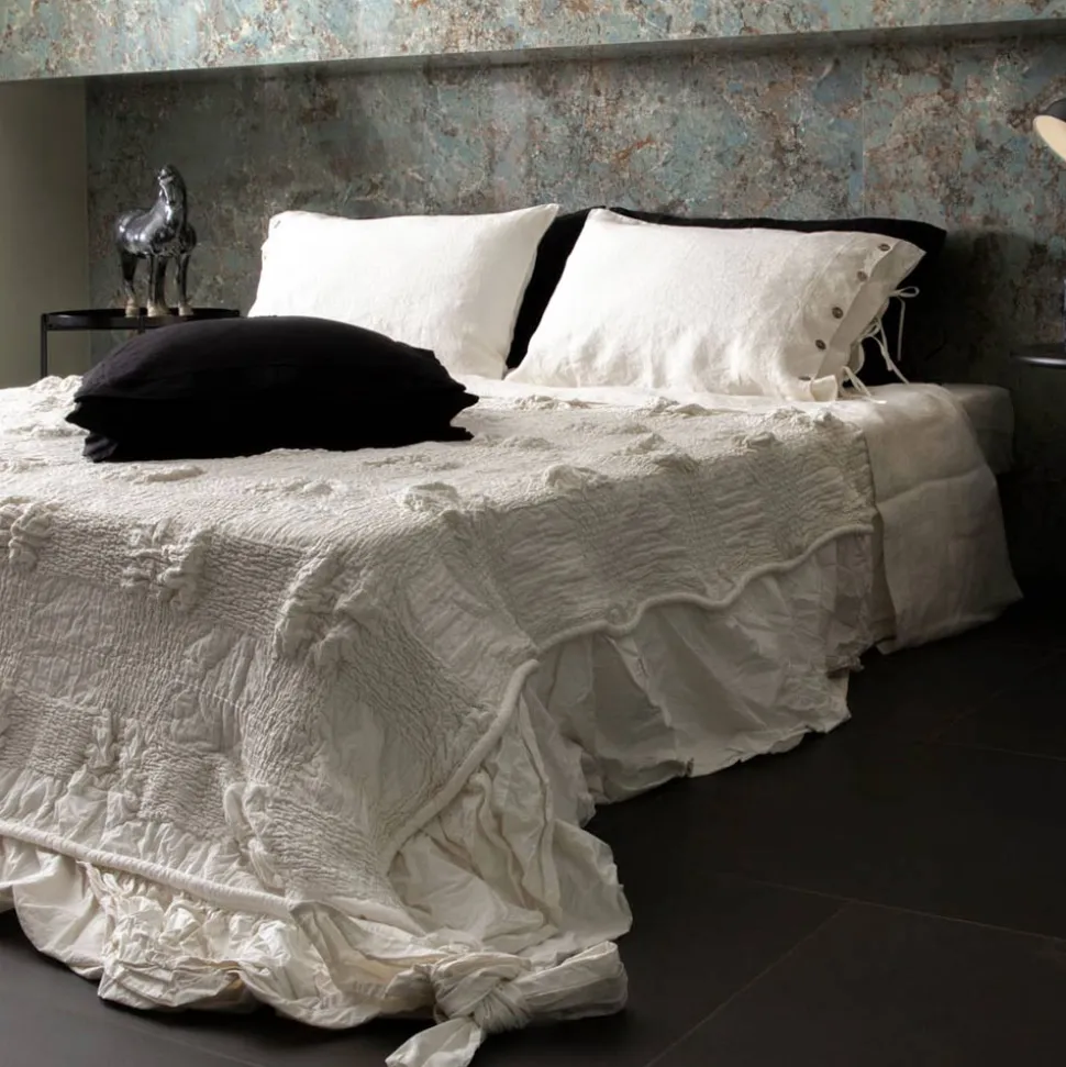 Federa Cuscini Quadrata in Lino Pesante Nero e Laccetti Made in Italy - Matero