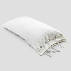 Federa Rettangolare da Letto in Lino Bianco o Nero Bottoni e Laccetti - Agora