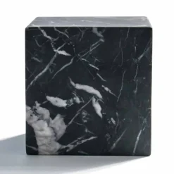 Fermacarte Cubo Moderno in Marmo Nero Marquinia Satinato Made in Italy - Qubino