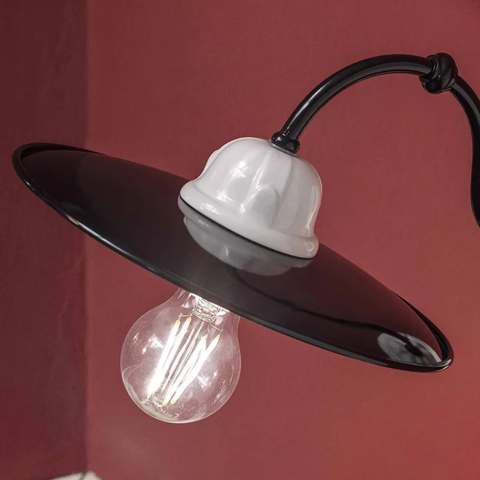 Lampada a Parete in Ceramica Bianca e Metallo Nero Stile Vintage - Potenza