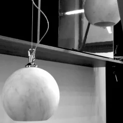 Lampada a Sospensione di Design in Marmo Bianco di Carrara Made in Italy - Panda
