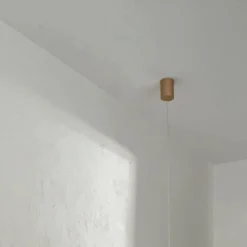 Lampada a Sospensione in Metallo Verniciato Oro con Cavetti Regolabili - Arancio