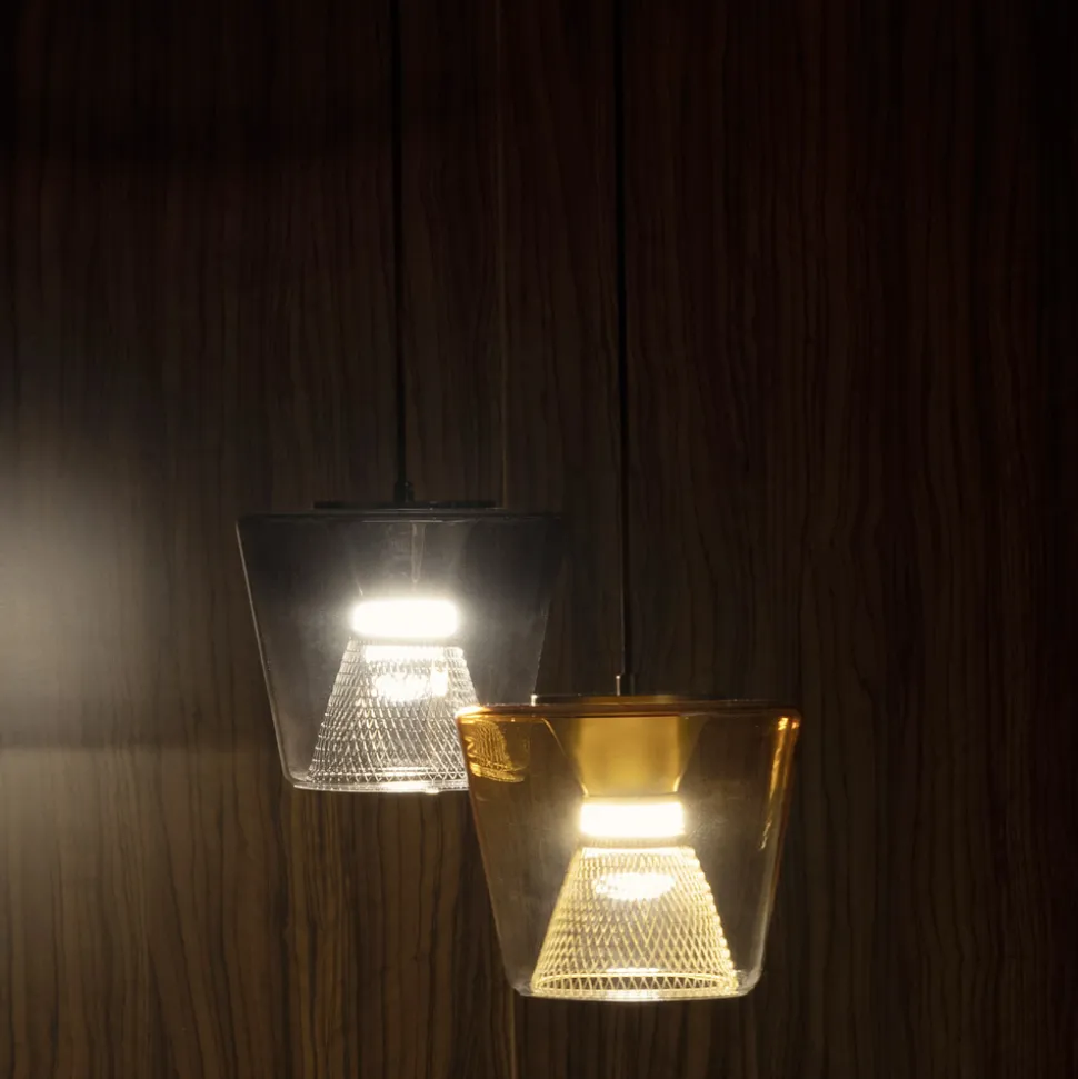 Lampada a Sospensione realizzata in Metallo e Vetro Made in Italy - Think