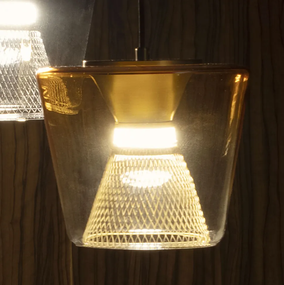 Lampada a Sospensione realizzata in Metallo e Vetro Made in Italy - Think