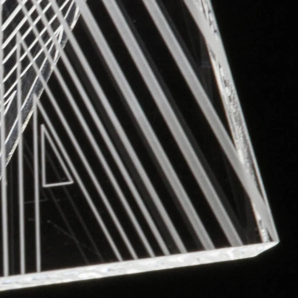 Lampada da Appoggio Led Cristallo Acrilico Decoro a Laser - Possett