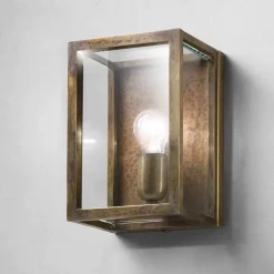 Lampada da parete grande in ottone e vetro Quadro Il Fanale, made in Italy