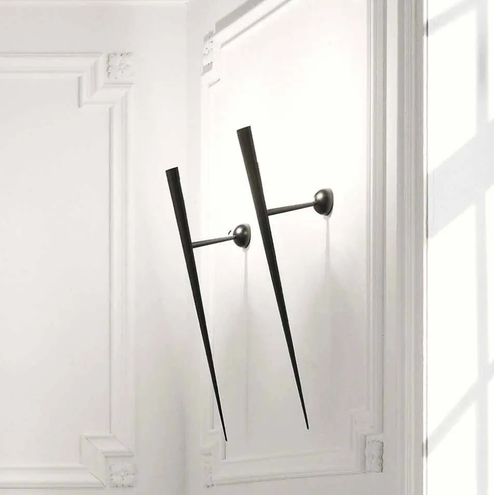 Lampada da Parete in Metallo Verniciato con LED Integrato Made in Italy - Trono