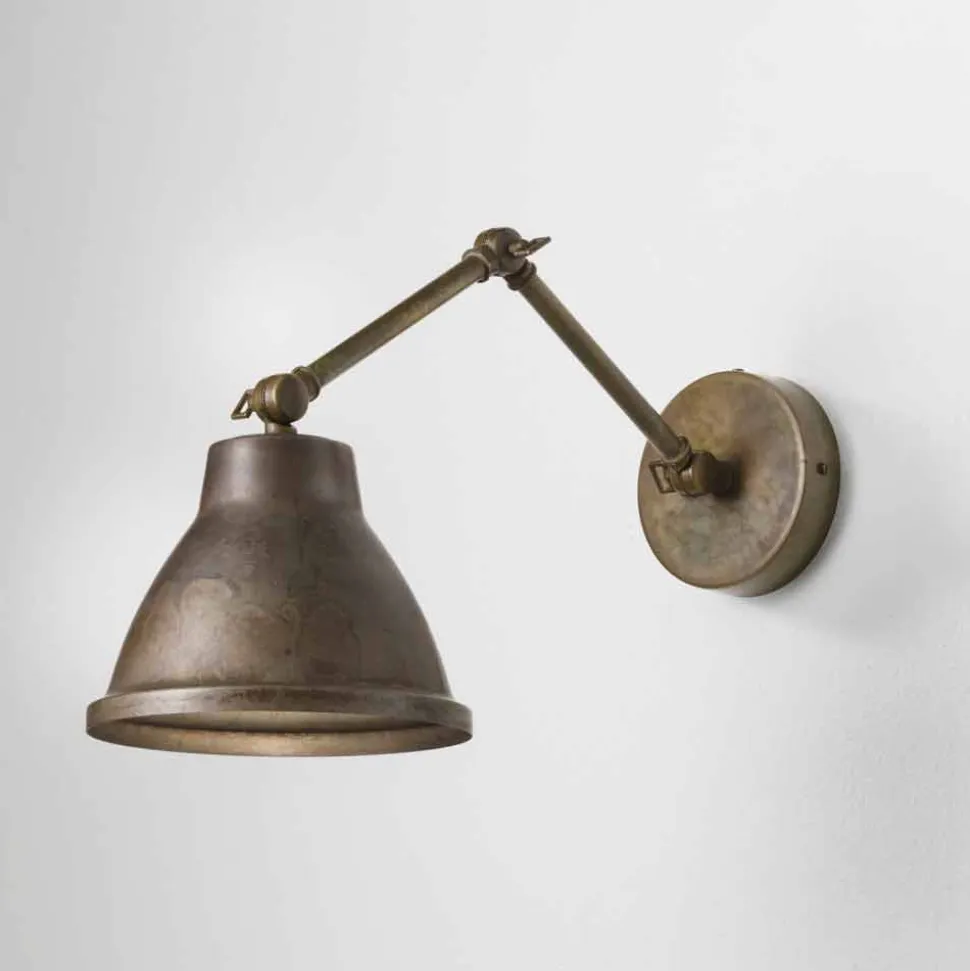 Lampada da parete regolabile in ferro Loft Il Fanale, made in Italy