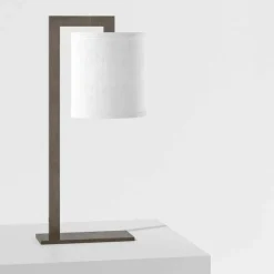 Lampada da Tavolo di Design in Metallo e Lino Bianco Made in Italy - Bali