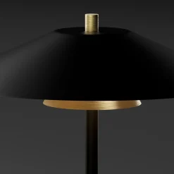 Lampada da Tavolo in Metallo di Diverse Finiture Made in Italy - Mira