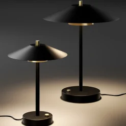 Lampada da Tavolo in Metallo di Diverse Finiture Made in Italy - Mira