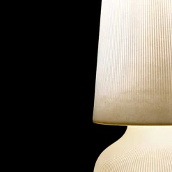 Lampada da Terra da Esterno con Struttura in Polietilene Made in Italy - Desmond