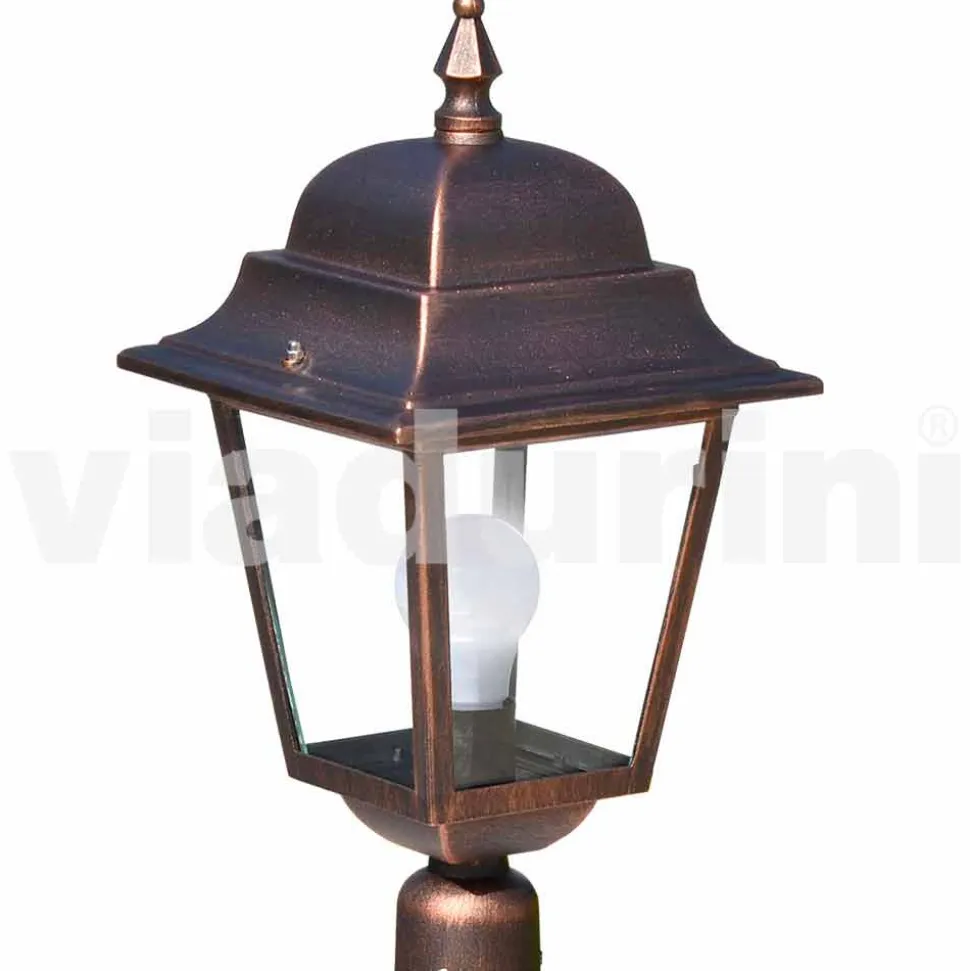 Lampada da terra da esterno in alluminio pressofuso prodotta in Italia, Aquilina