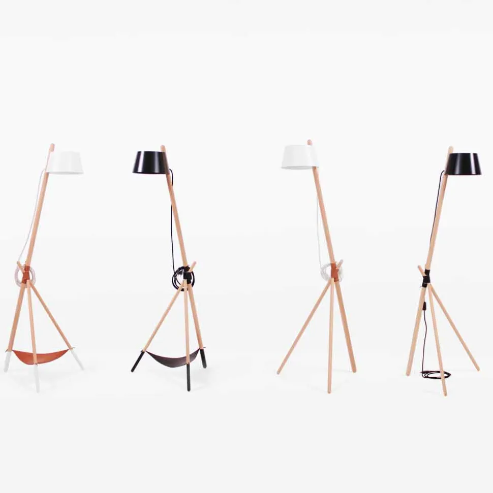 Lampada da Terra di Design in Legno di Faggio e Metallo Laccato - Avetta