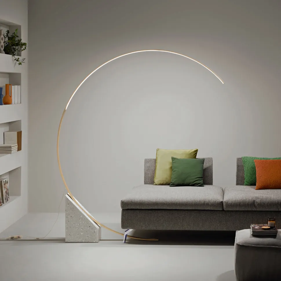Lampada da Terra in Metallo Verniciato con Luce LED Dimmerabile - Eucalipto
