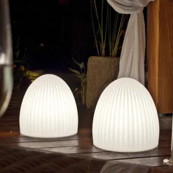 Lampada da Terra in Polietilene Attacco Led, Solare o E27 Design - Massostar