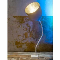 Lampada di design da terra In-es.artdesign Flower Cemento verniciata