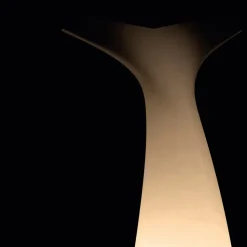Lampada in Due Colori da Interni in Polietilene Made in Italy - Coda