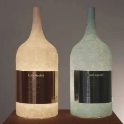 Lampada in nebulite colorata da tavolo In-es.artdesign Luce Liquida1