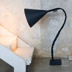 Lampada moderna da terra In-es.artdesign Flower Lavagna in resina