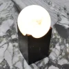 Lampada Rettangolare con Sfera Bianca e Base in Marmo Made in Italy - Koshi