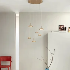 Lampadario con 6 LED e Base Rotonda in Metallo Verniciato Color Oro - Carpino