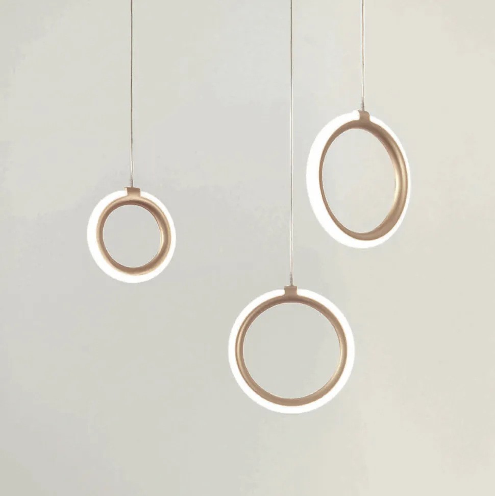 Lampadario con 3 Luci LED in Metallo Verniciato e Vetro Opzionale - Cedro