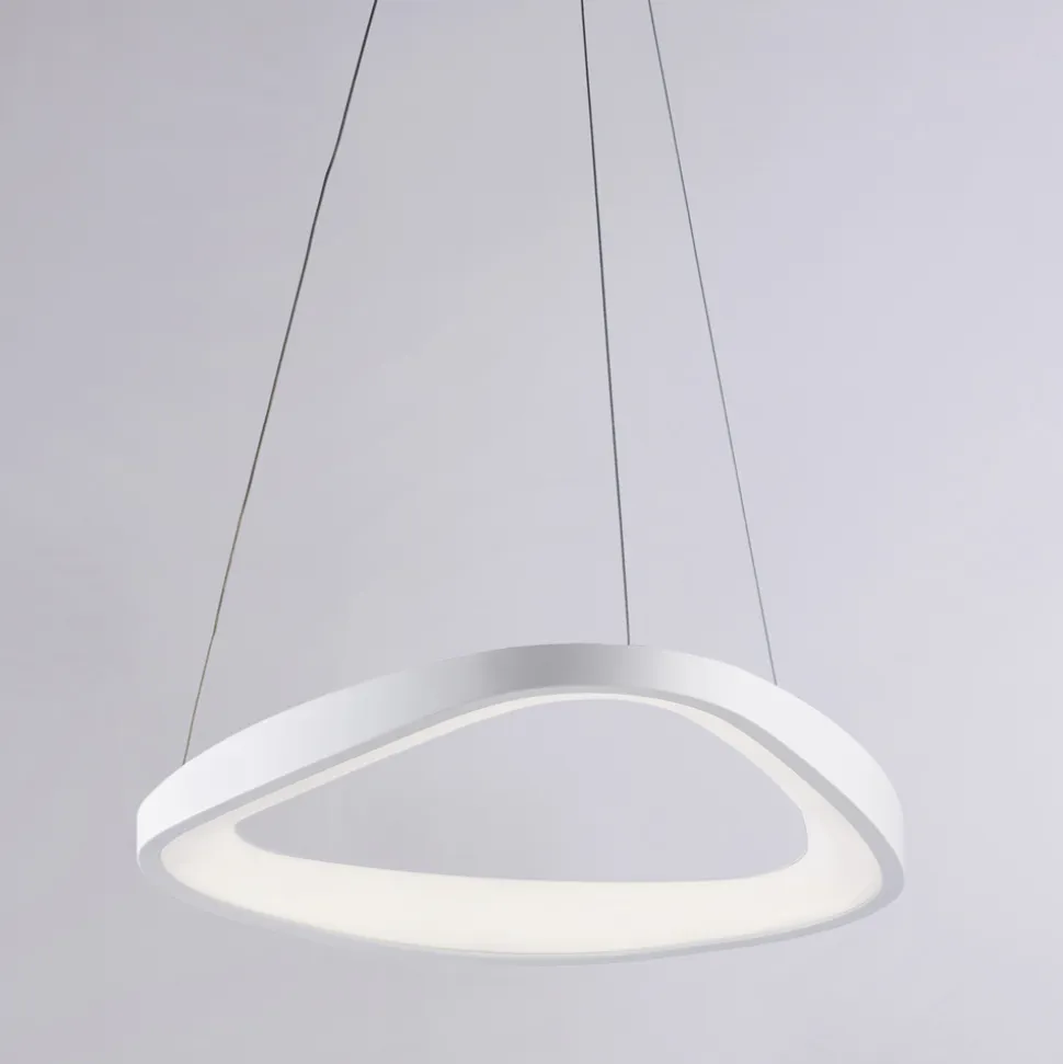 Lampadario in vetro e metallo per illuminare interni eleganti – Voyager