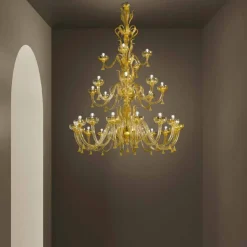 Lampadario in Vetro Veneziano e Oro Artigianale a 28 Luci Made in Italy - Regina